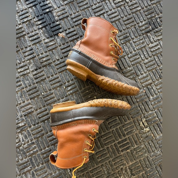 L.L. Bean Shoes - L.L. Bean Gum Boots with Laces - Great condition - Women’s size 6